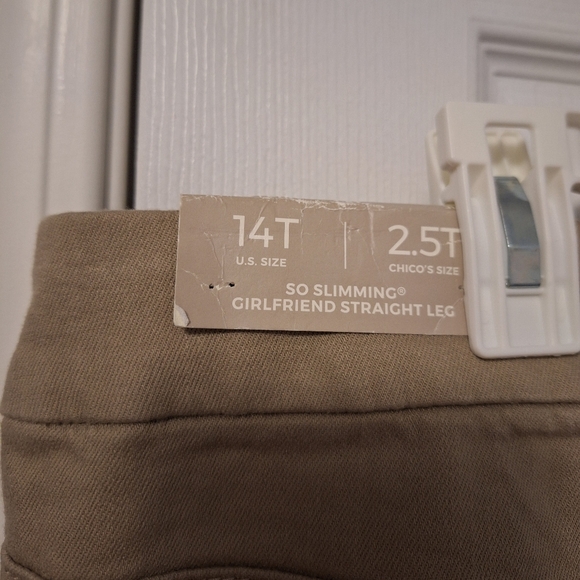 Chicos Slimming Straight Leg Tan Womens Jeans 14T - Picture 6 of 6